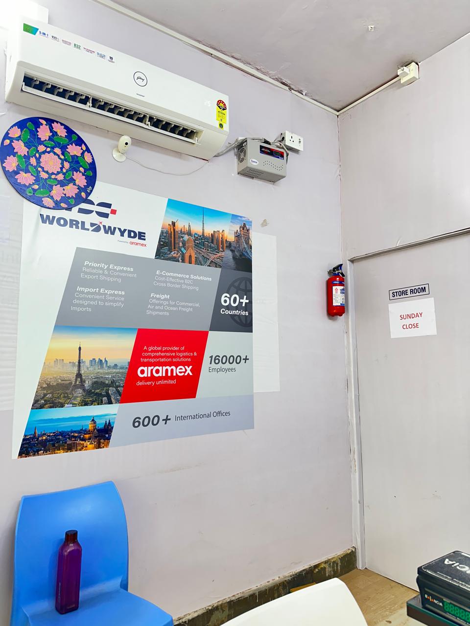 Customer Service & Booking Counter